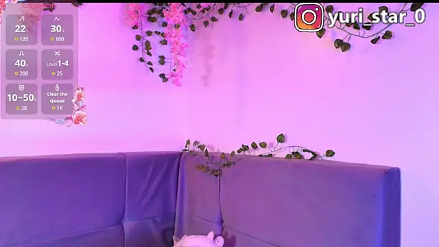 Snapshot of Yuri_Stars chatting on November 19, 3:39 am Yuri Stars online show from November 19, 3:39 am