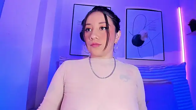 rose xd online show from February 15, 8:33 pm