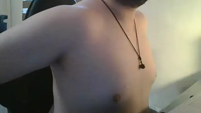 Snapshot of Himbo_fox chatting on July 11, 11:39 pm Himbo fox online show from July 11, 11:39 pm