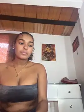 aleja montiel   online show from March 4, 1:06 pm