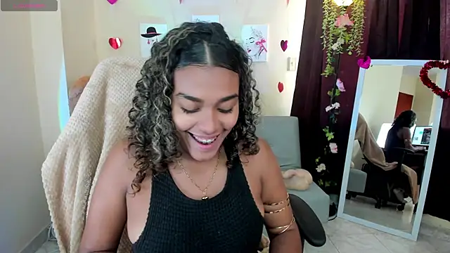 aleja montiel   online show from March 10, 12:48 pm