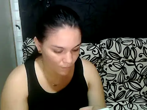 love and Lust online show from February 6, 9:06 pm