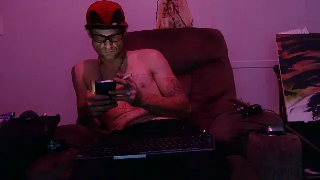 Snapshot of TheOneYouLove69 chatting on February 24, 4:05 am TheOneYouLove69 online show from February 24, 4:05 am