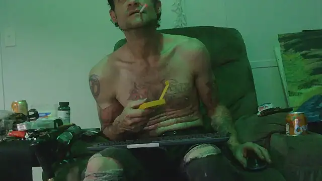 Snapshot of TheOneYouLove69 chatting on March 7, 5:08 am TheOneYouLove69 online show from March 7, 5:08 am