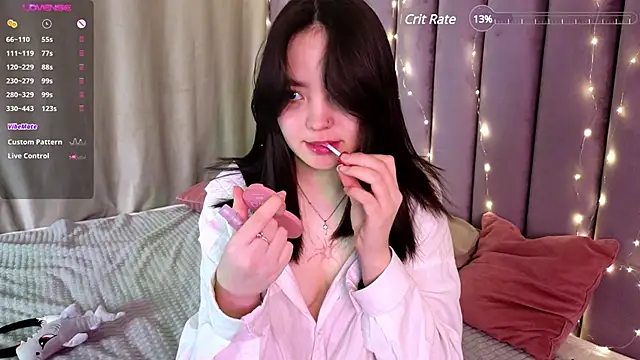 TaiteGloss online show from December 23, 7:09 pm