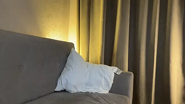 weshycouple online show from March 27, 7:24 pm