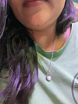 HaaniKaur online show from January 5, 5:09 pm