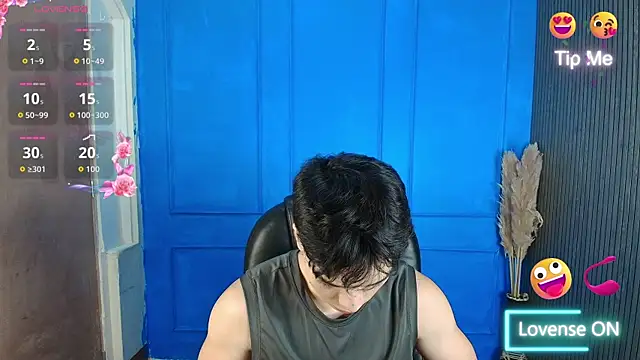 luandy online show from June 10, 11:53 am
