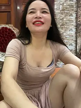 LiLi-Kirix99 online show from July 14, 1:41 am