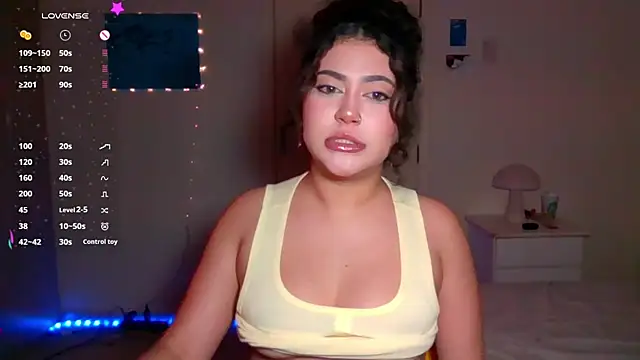 ann4montez  online show from September 18, 6:04 am