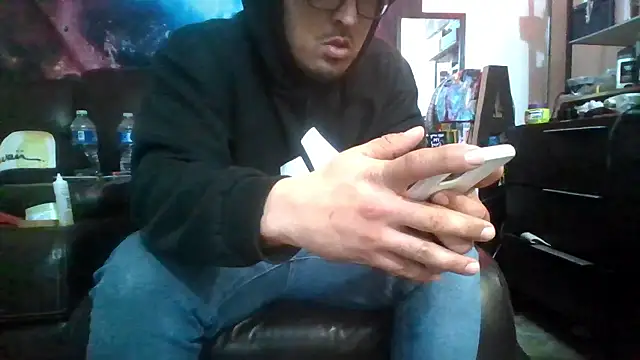 Snapshot of Antoniothedon chatting on January 14, 12:55 pm Antoniothedon online show from January 14, 12:55 pm