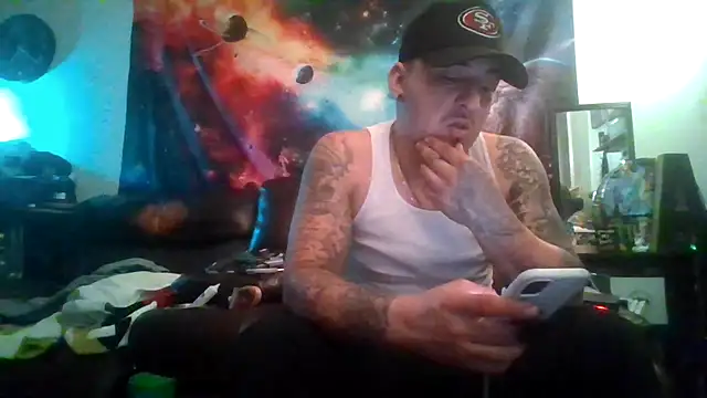 Snapshot of Antoniothedon chatting on January 19, 2:21 pm Antoniothedon online show from January 19, 2:21 pm