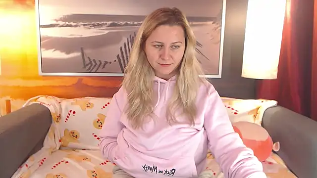 BigBoobsARRI online show from December 12, 12:38 am