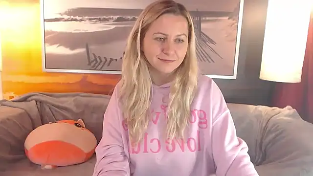 BigBoobsARRI online show from December 18, 11:08 pm