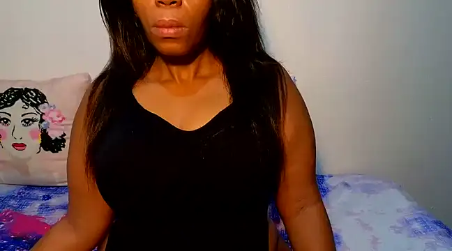 SexyFreaky  online show from February 19, 4:23 am