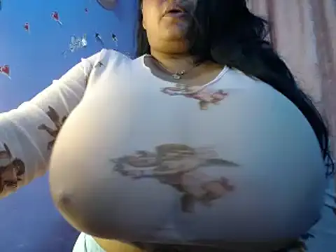 Snapshot of _sonia_bigboobs chatting on January 19, 10:49 pm sonia bigboobs online show from January 19, 10:49 pm