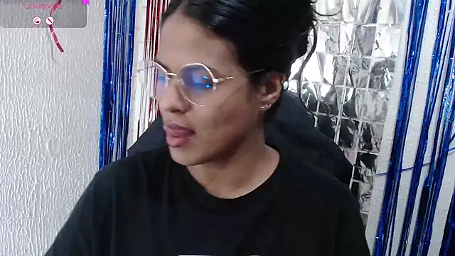 SweetAlmaa online show from September 16, 7:04 pm