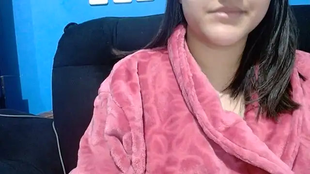 luckygirl111 online show from June 16, 1:36 pm