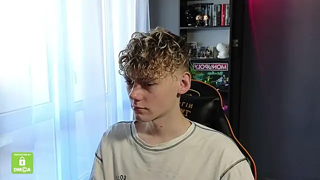 Keytaro online show from October 29, 9:22 am