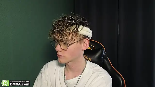 Keytaro online show from February 25, 8:13 am