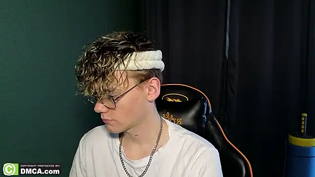 Keytaro online show from February 28, 6:14 am