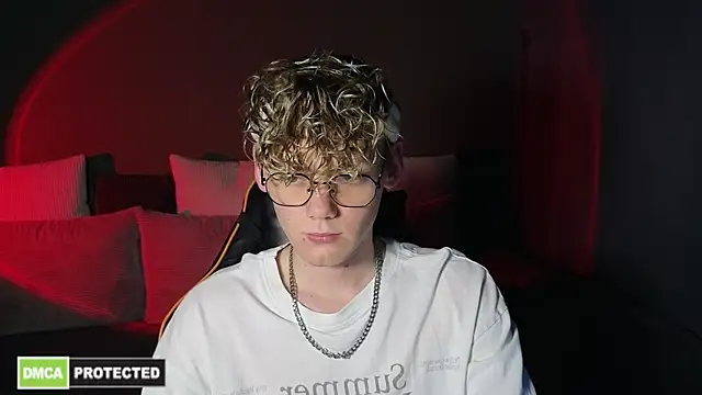 Keytaro online show from April 14, 11:49 am