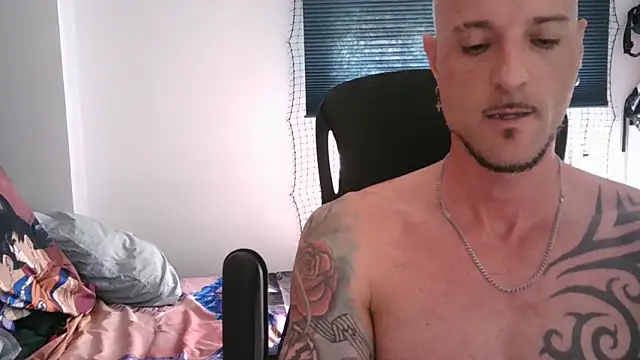 Snapshot of gabrielsaiyann chatting on April 21, 2:23 pm gabrielsaiyann online show from April 21, 2:23 pm