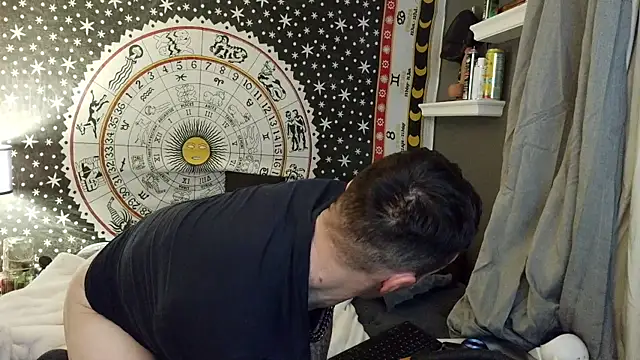 UnCuTupTheBuTT online show from February 10, 3:21 am