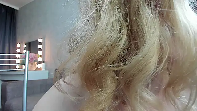 angelica marquise online show from February 6, 5:30 pm