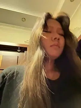 Kim SLO online show from February 6, 5:49 pm