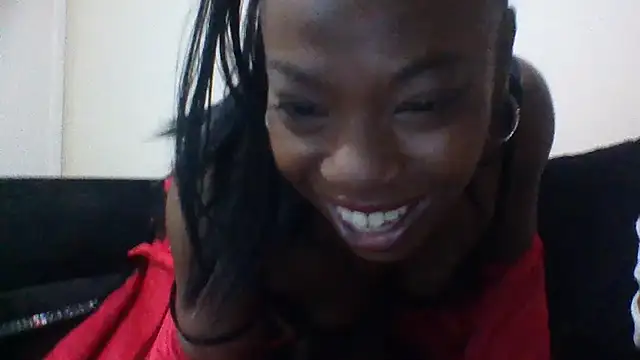 Snapshot of Cinderella_Jewels_ chatting on March 14, 1:37 am Cinderella Jewels  online show from March 14, 1:37 am