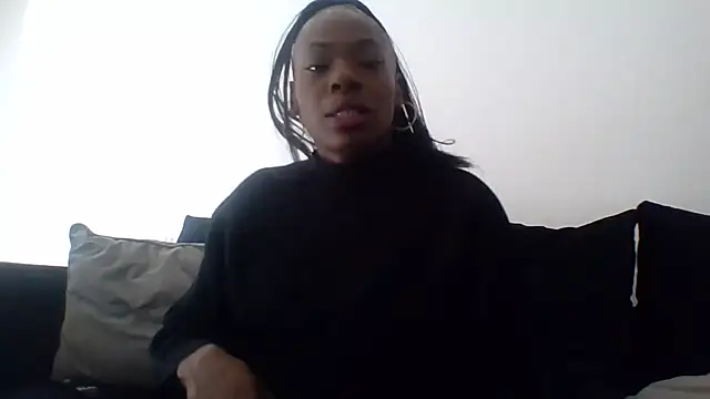 Snapshot of Cinderella_Jewels_ chatting on September 8, 3:33 pm Cinderella Jewels  online show from September 8, 3:33 pm