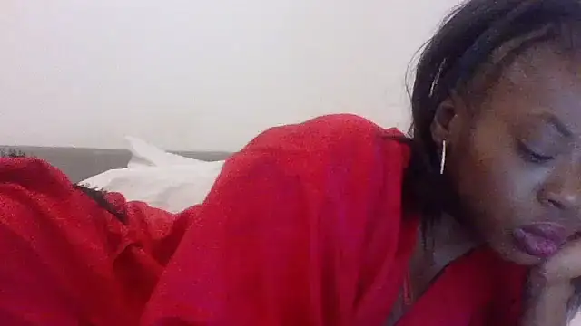 Snapshot of Cinderella_Jewels_ chatting on September 24, 12:36 am Cinderella Jewels  online show from September 24, 12:36 am