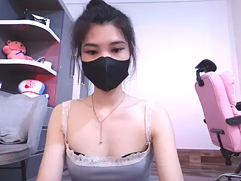 Baby-sexygirl01 online show from April 7, 4:18 pm