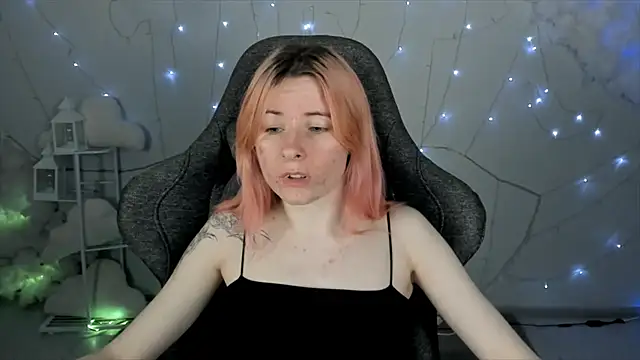 LexiWenford online show from January 20, 6:10 am