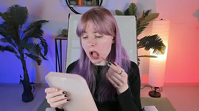 LexiWenford online show from March 12, 2:41 am