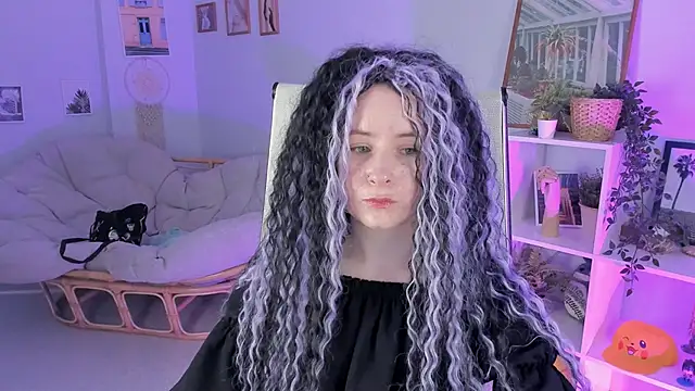 LexiWenford online show from March 20, 8:53 am