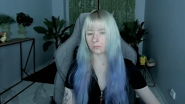 LexiWenford online show from November 13, 3:05 am