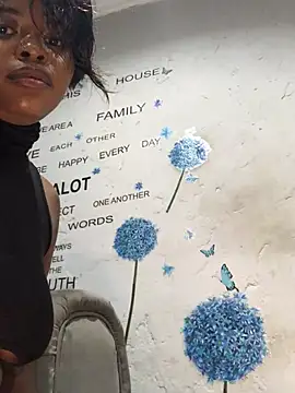 DiamondGoddes online show from February 16, 9:04 am