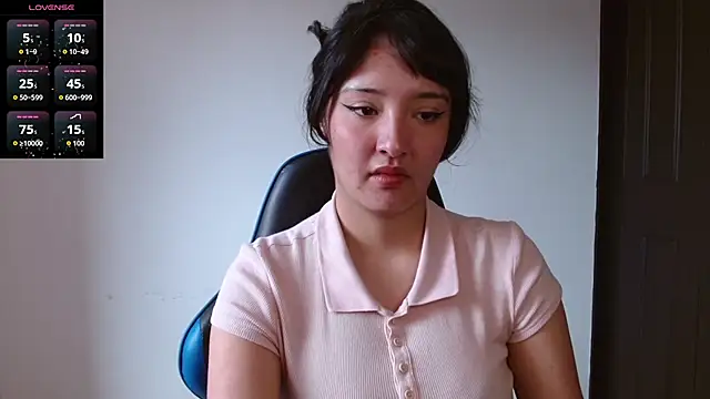 alexaa08 online show from June 20, 3:59 pm
