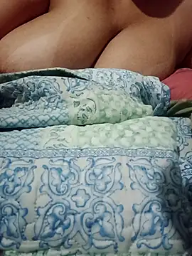 Snapshot of Mirella_Mattos chatting on April 7, 1:50 am Mirella Mattos online show from April 7, 1:50 am