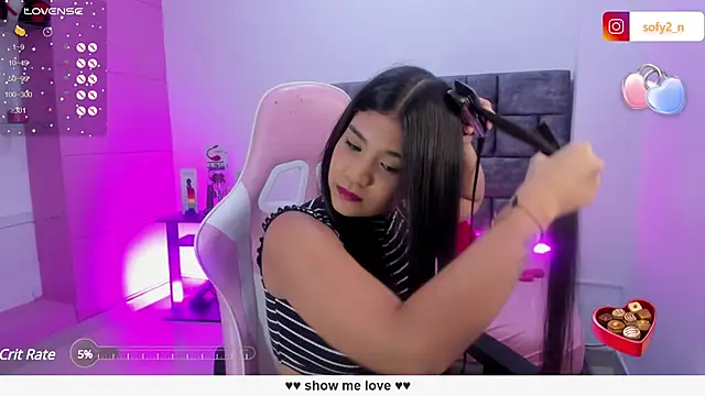 Snapshot of imsofy_ chatting on February 25, 7:58 pm imsofy online show from February 25, 7:58 pm