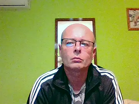 Snapshot of Tiger202441 chatting on October 9, 8:07 pm Tiger202441 online show from October 9, 8:07 pm