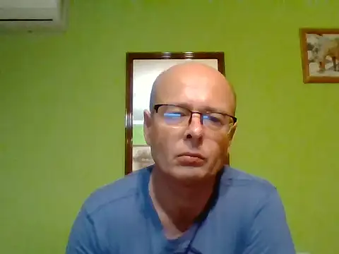 Snapshot of Tiger202441 chatting on October 13, 11:27 pm Tiger202441 online show from October 13, 11:27 pm