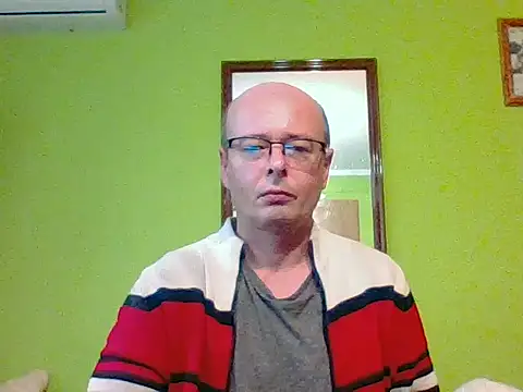 Snapshot of Tiger202441 chatting on November 9, 12:58 pm Tiger202441 online show from November 9, 12:58 pm