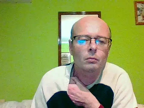 Snapshot of Tiger202441 chatting on November 21, 9:57 pm Tiger202441 online show from November 21, 9:57 pm