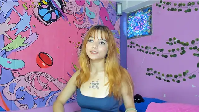 Snapshot of kittyzenn chatting on December 4, 1:31 pm kittyzenn online show from December 4, 1:31 pm