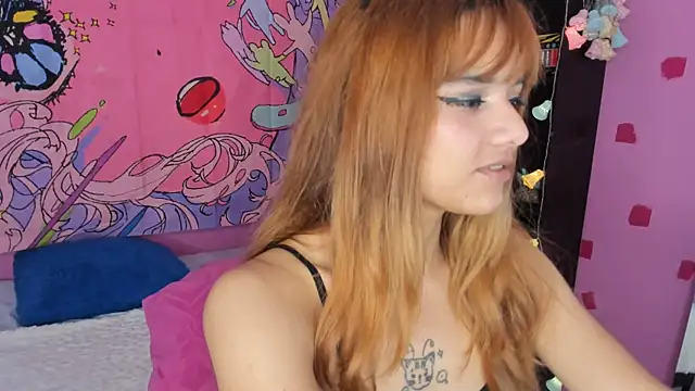 Snapshot of kittyzenn chatting on December 8, 8:47 pm kittyzenn online show from December 8, 8:47 pm