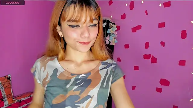 Snapshot of kittyzenn chatting on January 26, 5:45 am kittyzenn online show from January 26, 5:45 am
