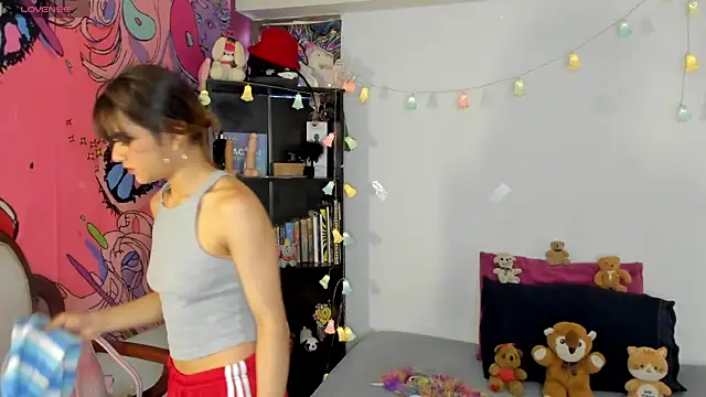 kittyzenn online show from October 23, 5:23 pm